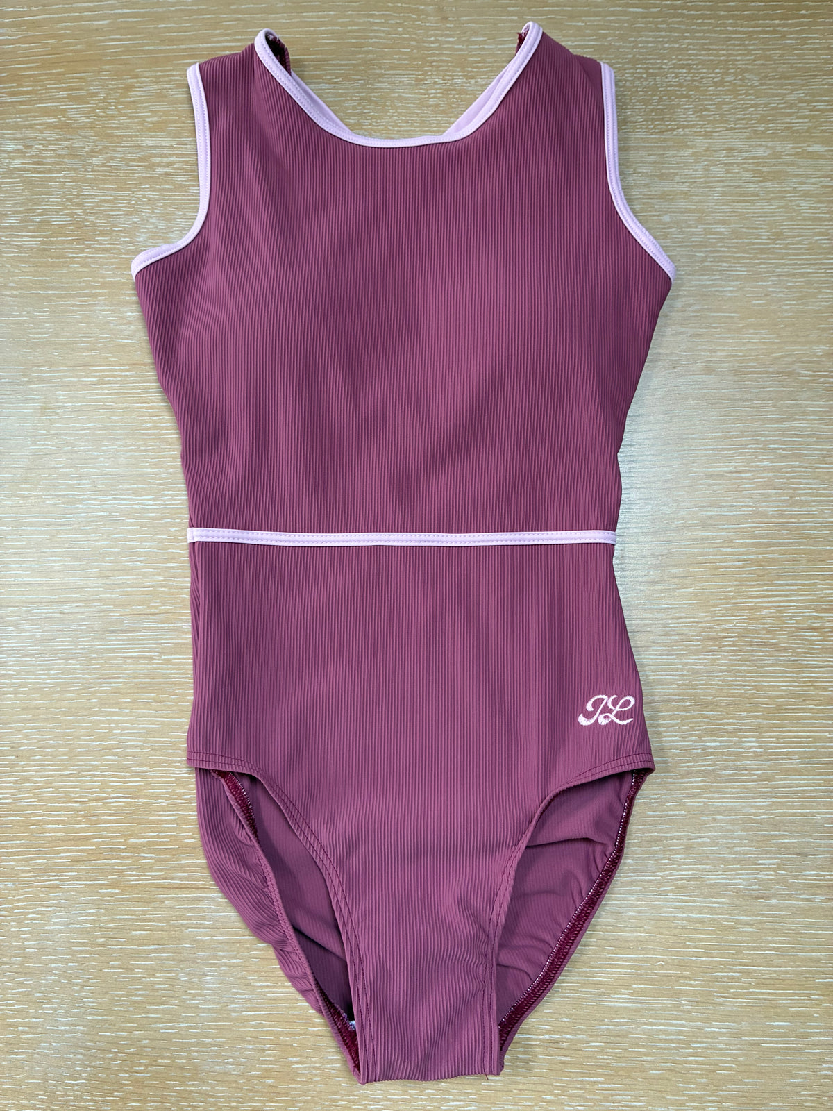Mauve Essentials Leo PREORDER