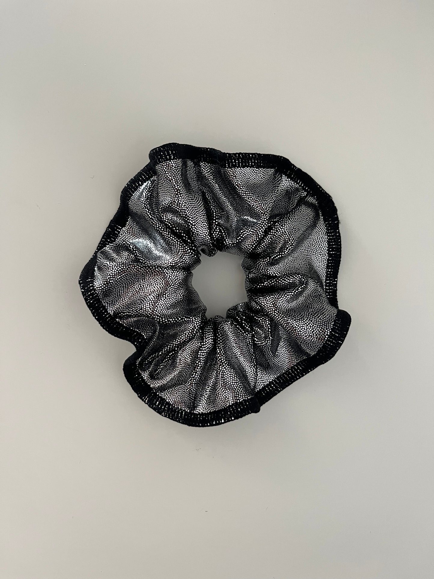 Starlight scrunchie