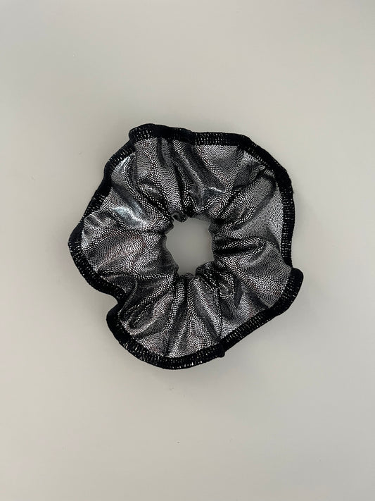 Starlight scrunchie
